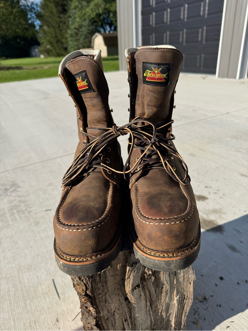 Thorogood Men's Steel toe, waterproof Brown Leather Work Boots - Moc Toe,